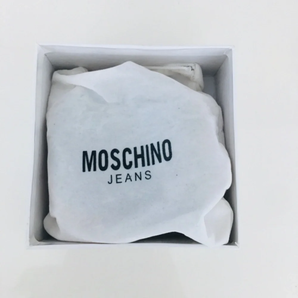 MOSCHINO JEANS BELT PINK PATENT LEATHER WOMEN SIZE-100